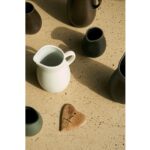 Jug Aida with Handle Raw Arctic White 0,6L - Image 2